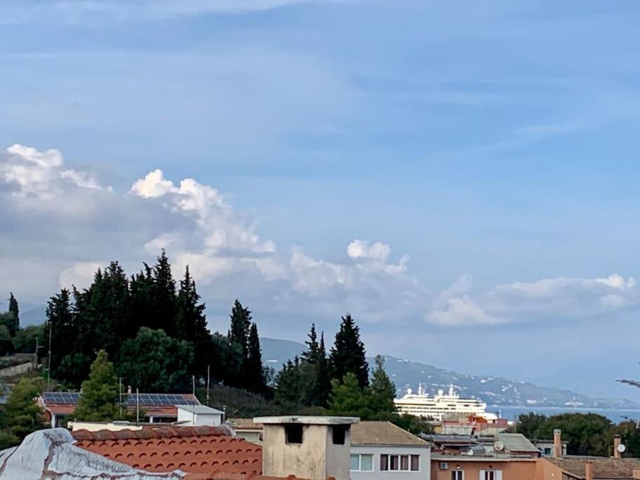 Apartamento Panoramic Penthouse Corfu Town With Amazing Views Exterior foto